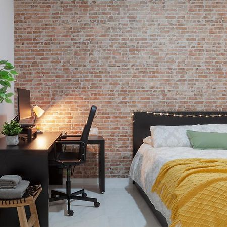 Digital Nomad Retreat 2 -Great Location Near Metro Appartement Valencia Buitenkant foto