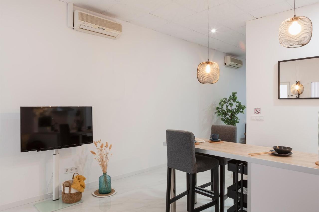 Digital Nomad Retreat 2 -Great Location Near Metro Appartement Valencia Buitenkant foto